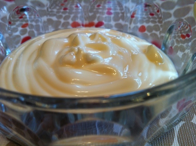 Homemade mayonnaise